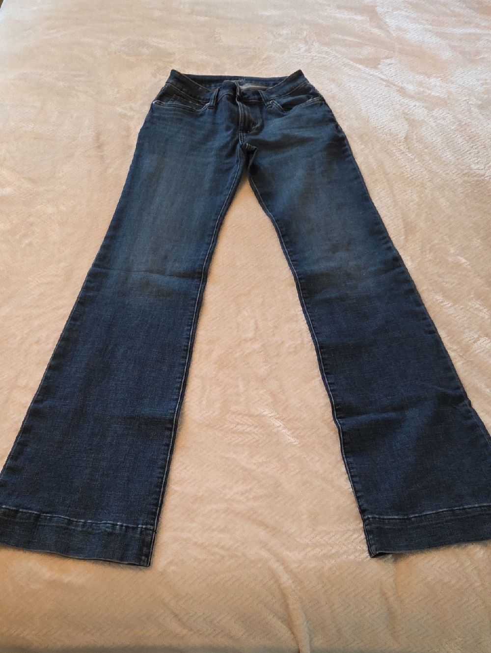 Wrangler Dark Blue Flare Jeans for Women Size W1 L36